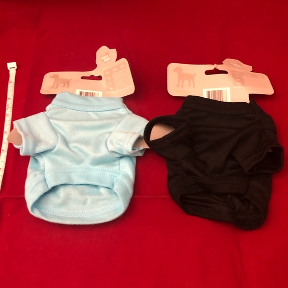 Paws N Claws Short Sleeve Dog Tee Shirts - 2 XS Shirts with Peace Sign and Paws - Picture 6 of 9